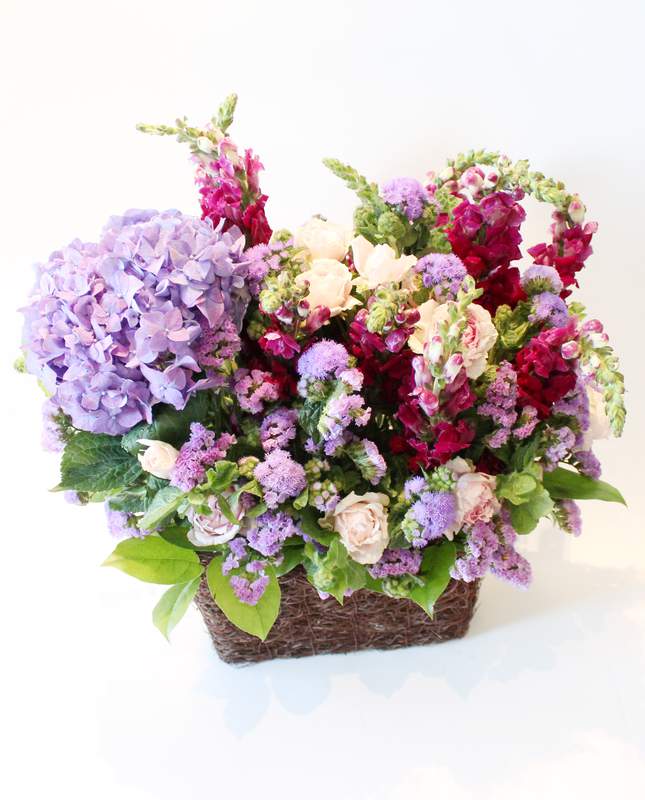 



                                    Purple Hydrangea Basket
