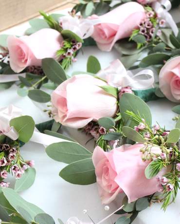 Corsage Roses 玫瑰襟花