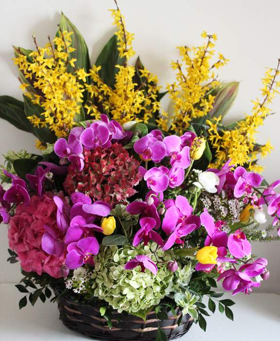 Extravagant Flower Arrangement