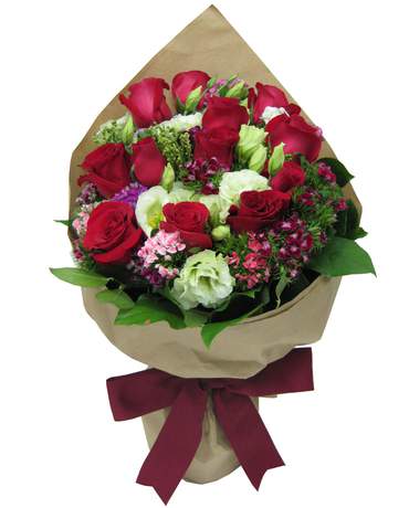 Red Roses with Green Eustoma 經典的愛